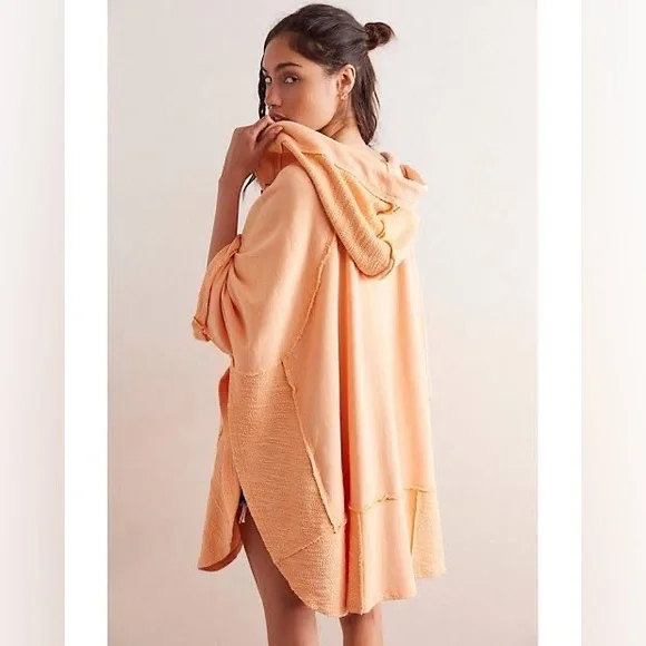 Free People We The Free So Fresh Poncho Size M